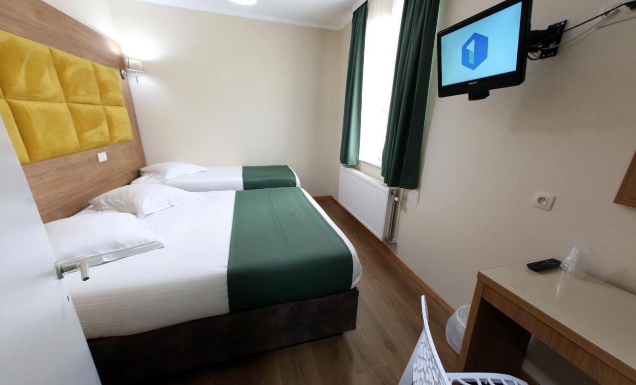 Sun Hotel Saint-Gilles Eksteriør bilde