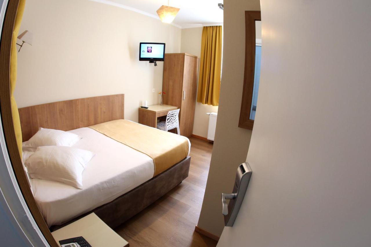 Sun Hotel Saint-Gilles Eksteriør bilde